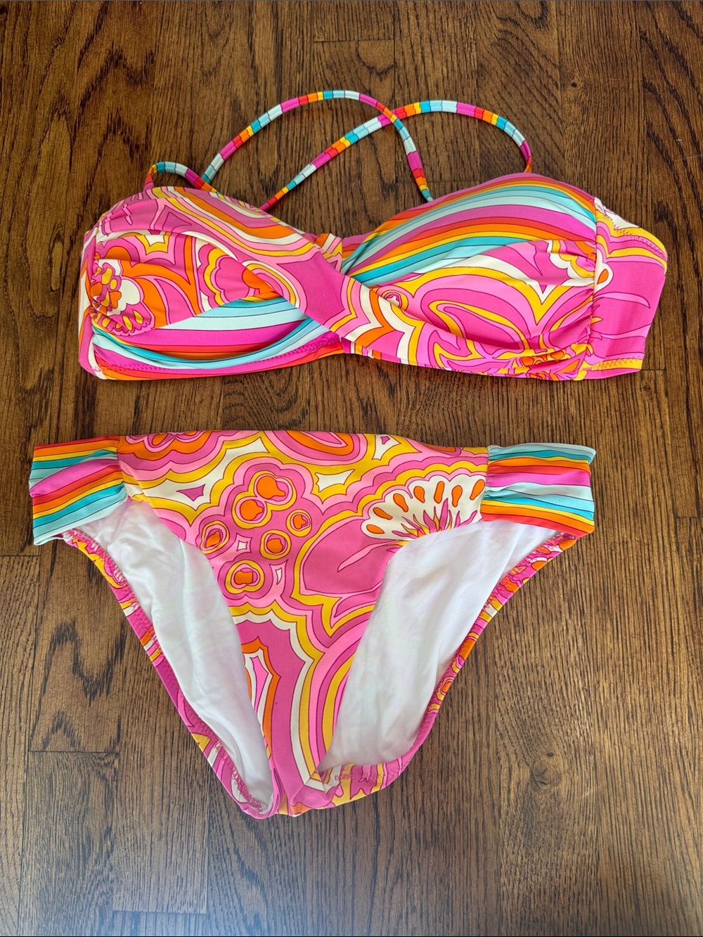 Trina Turk 25th anniversary Multicolor bandeau top bikini top size 8 bottoms 6
